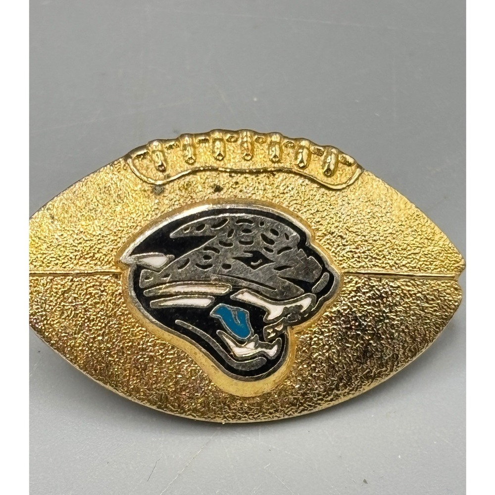 Vintage 1996 Jacksonville Jaguars NFL Football Lapel Pin Aminco Gold‎ Tone Logo